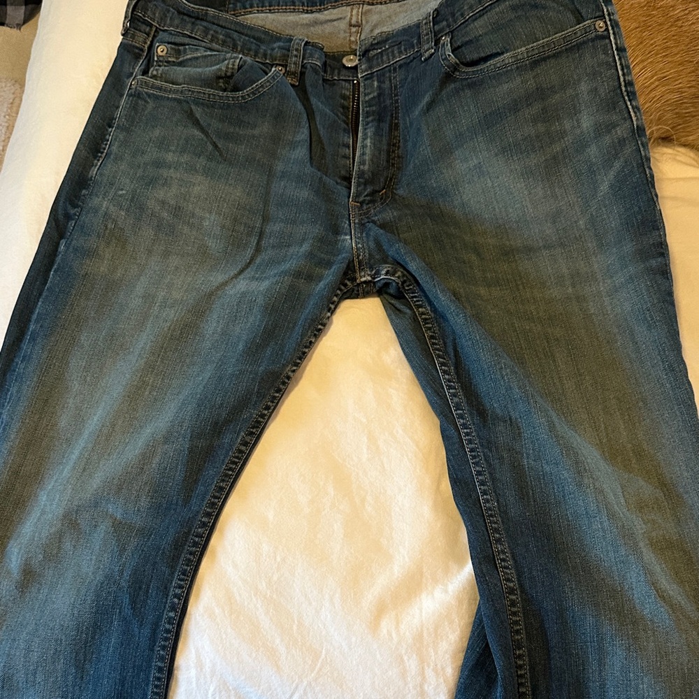 Men's Relaxed Fit Blue Jeans
